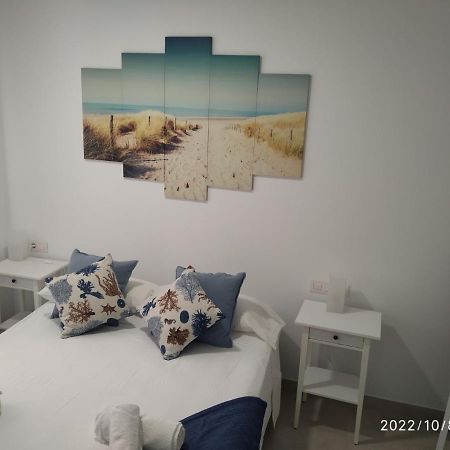 Brisas Del Medano Apartment Luaran gambar