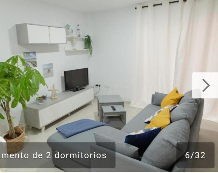 Brisas Del Medano Apartment Luaran gambar